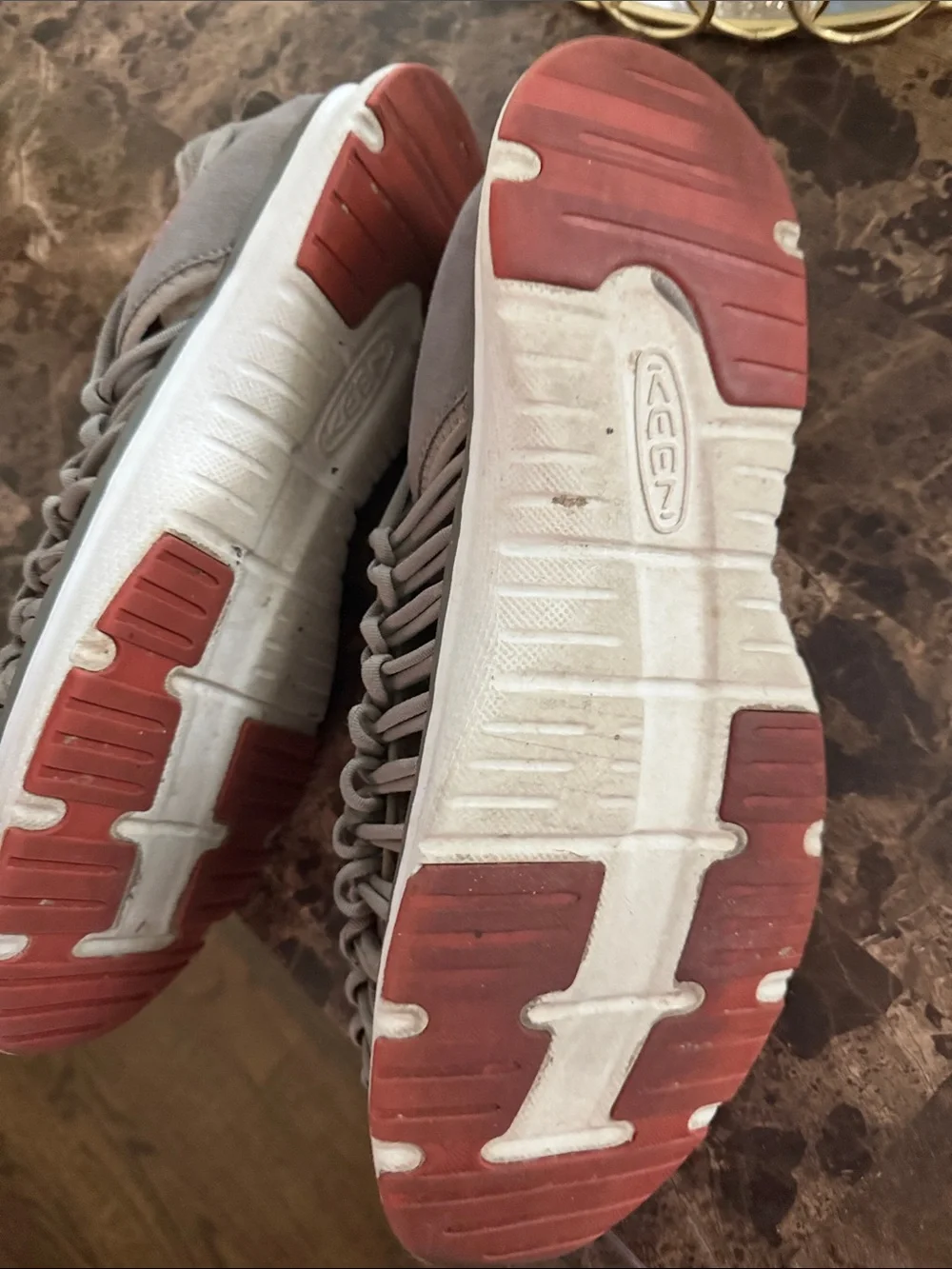 KEEN Men's Grey Sandals with Coral Accents Uneek Style